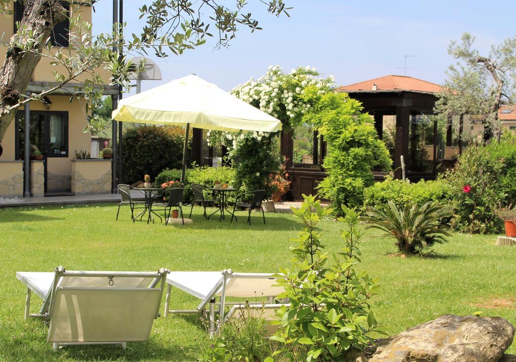 Carlo'S Hotel Castagneto Carducci Exteriör bild