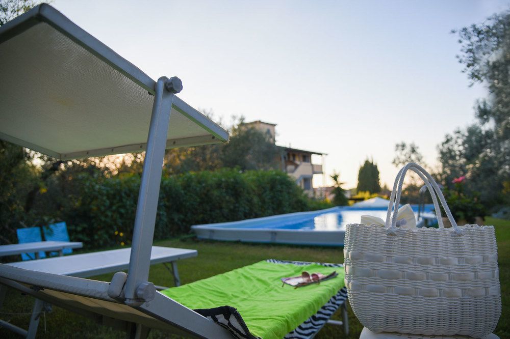 Carlo'S Hotel Castagneto Carducci Exteriör bild
